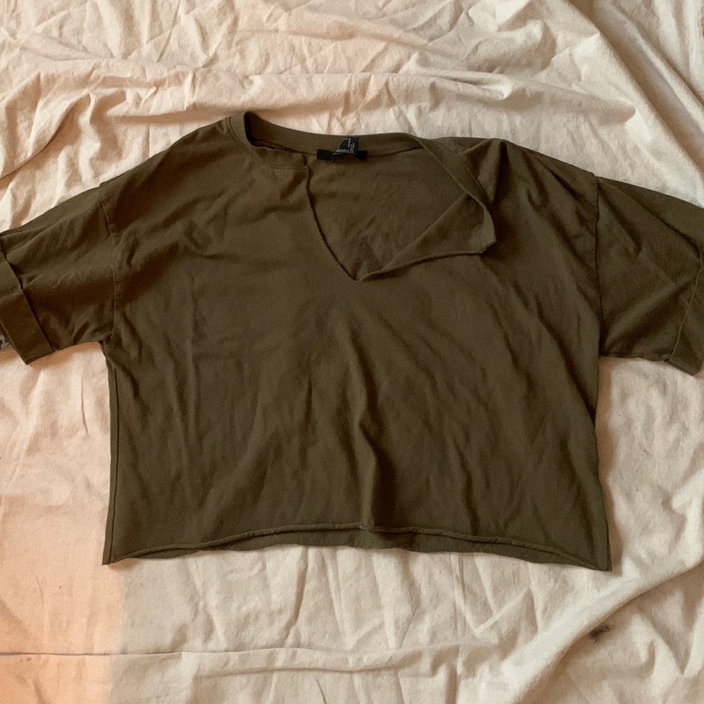 Forest green crop, cuff sleeves